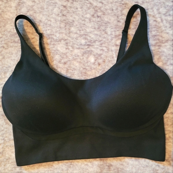 VICTORIA'S SECRET Allegro black running yoga athletic sports bra top, size 34DD - Picture 1 of 7
